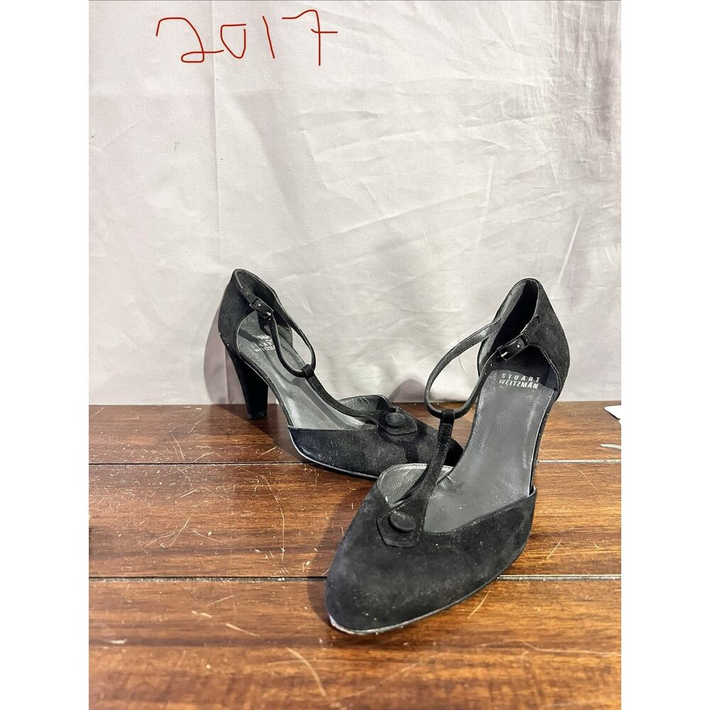 Stuart Weitzman black suede T-strap pumps Size 7.5 TG2017